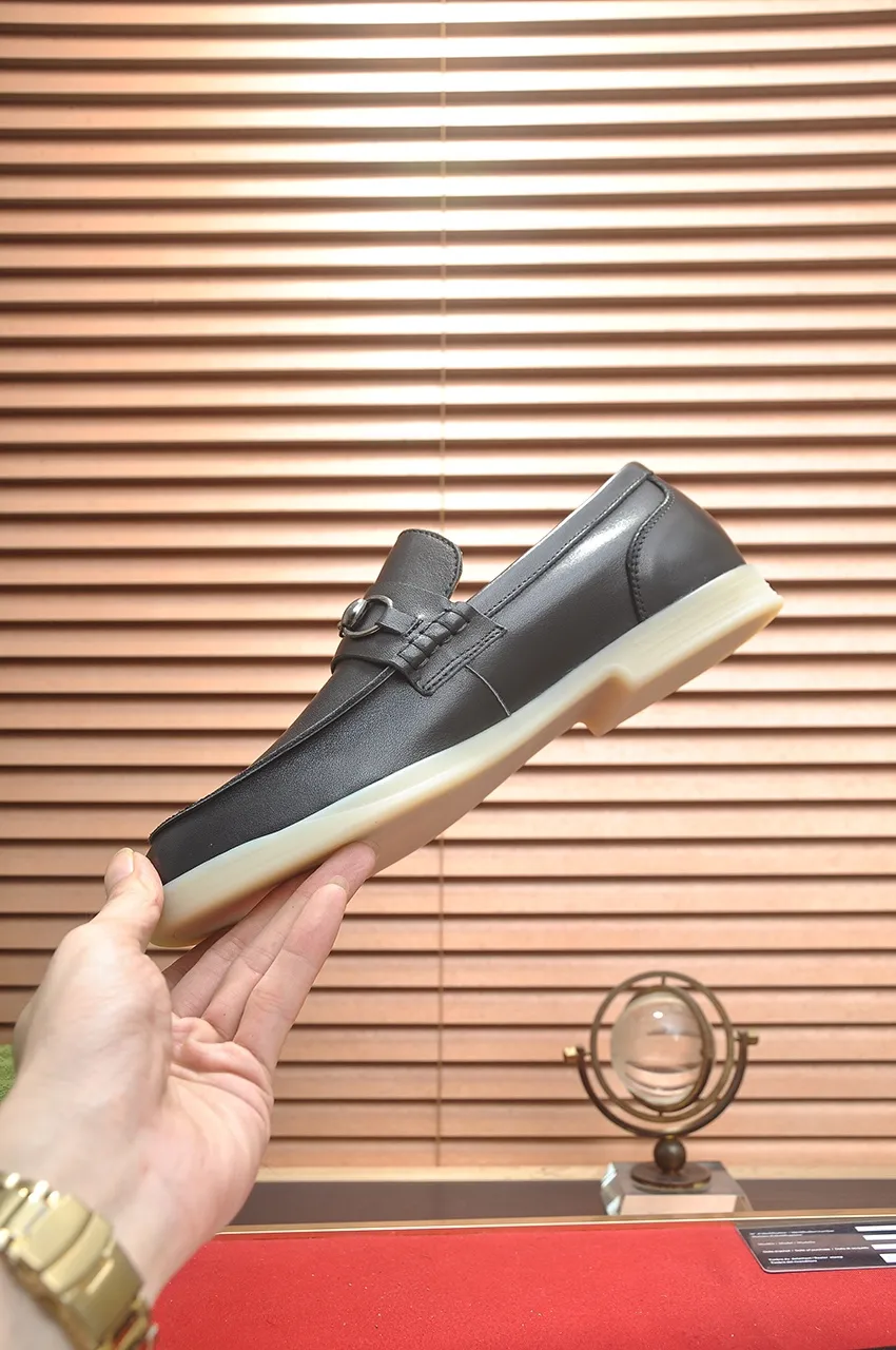 Men's shoes 💰440💶【GUCCI】 (High-end Niuli) New 🍀Gucci* - top version Gucci classic casual leather shoes! It is made of imported original cowhide and has a comfortable first layer of cowhide lining! Original wear-resistant rubber outsole! High quality products! Code number 38-44!